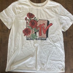 MTV tee